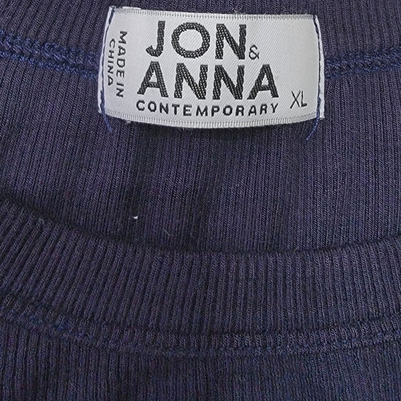 Cropped T-shirt Bundle - Picture 5 of 6